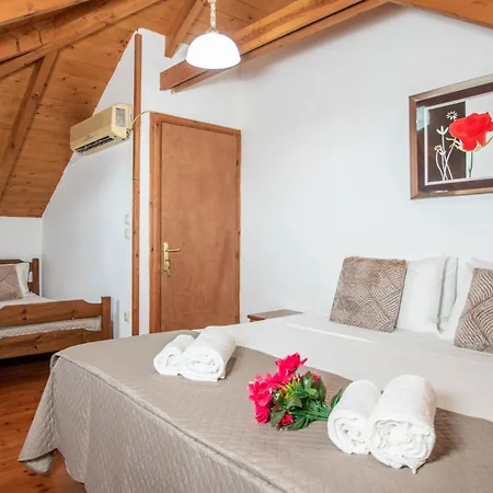 The Stone House Holiday home