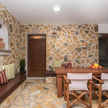 Holiday home The Stone House Agios Dimitrios (Zakynthos)